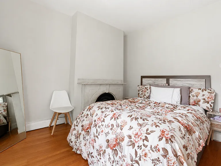 47 Rutland Sq #3 — Photo 9