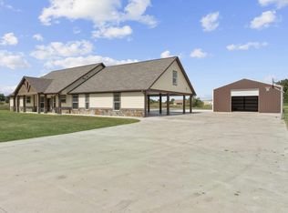 114 Maryville Ln, Liberty, TX 77575