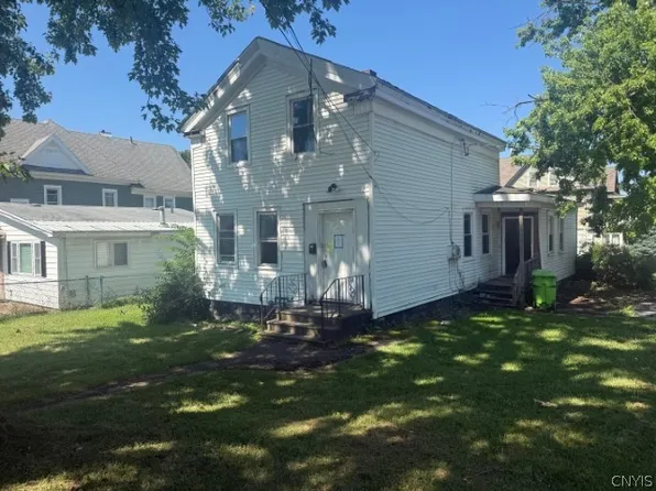 919 Danforth St, Syracuse, NY 13208