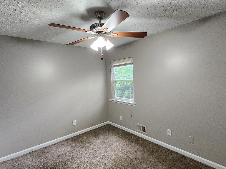 4011 Pinehurst Pl — Photo 13