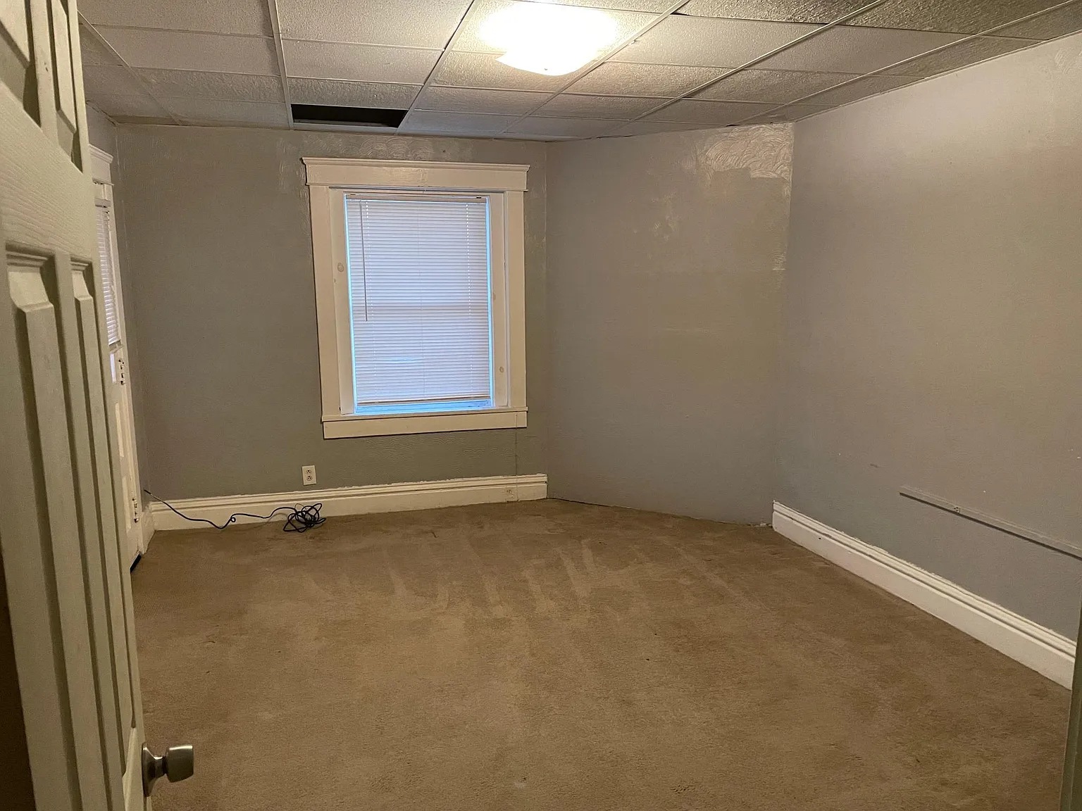 3 bed, 800 sqft, $1,400 — Photo 2
