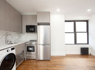 210 1st Ave #3R, New York, NY 10009