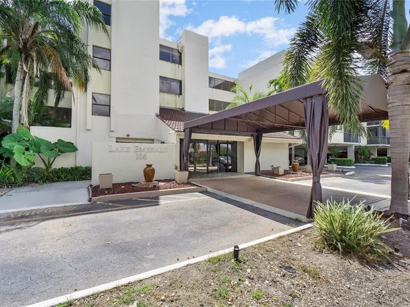 106 Lake Emerald Drive #315, Oakland Park, FL 33309