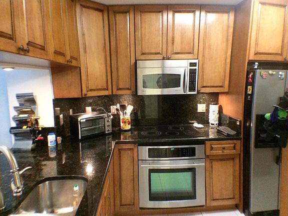 3rd image of 4723 Lucerne Lakes Boulevard E #613