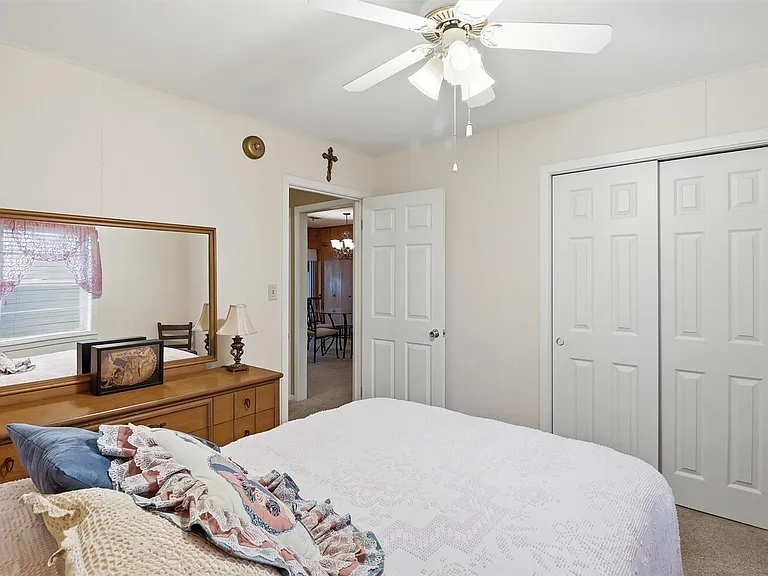 1335 Kathy Ave — Photo 30