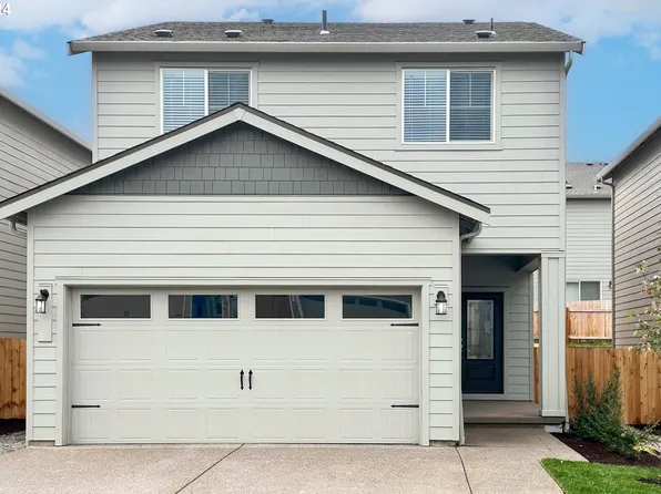 4038 SW 42nd St, Gresham, OR 97080