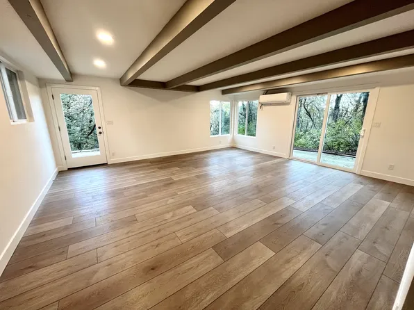 13642 Brooks Rd, Grass Valley, CA 95945