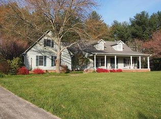 112 Hillcrest Circle Rd, Brevard, NC 28712