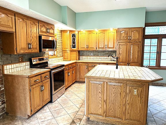 5th image of 35910 380th St SE