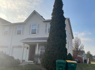 2703 River Bend Ln, Plainfield, IL 60586