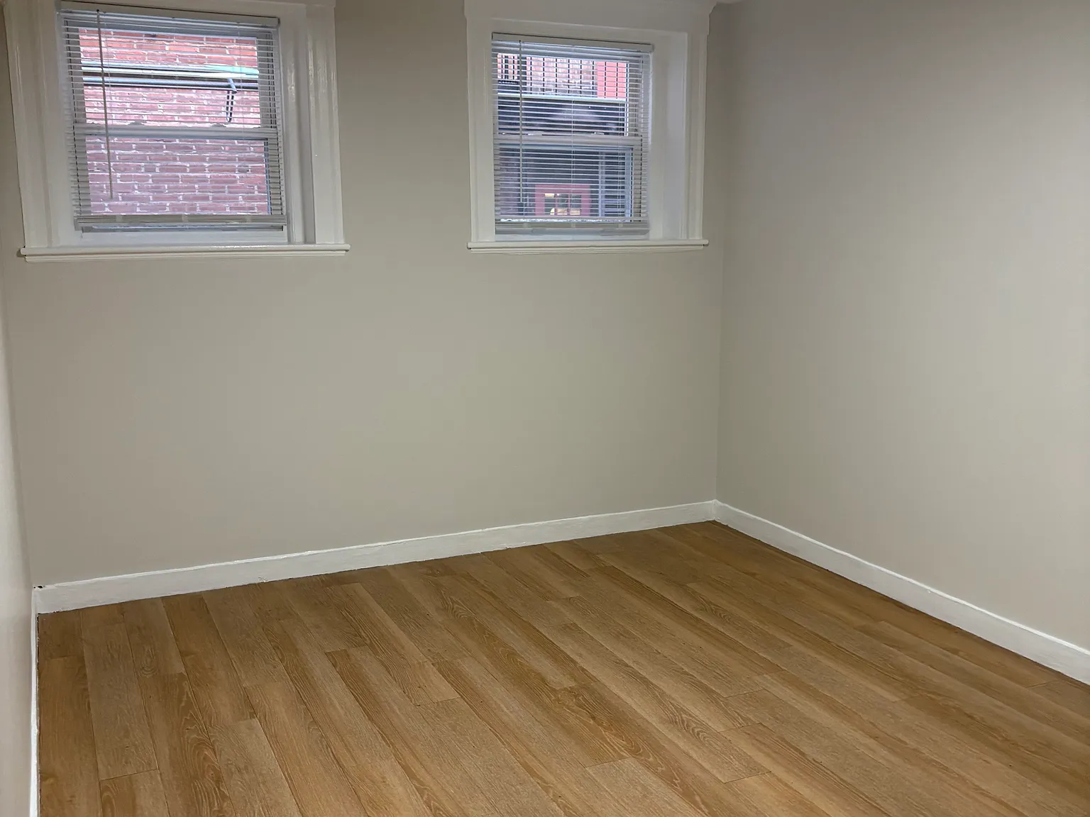 10 Gray St — Photo 3