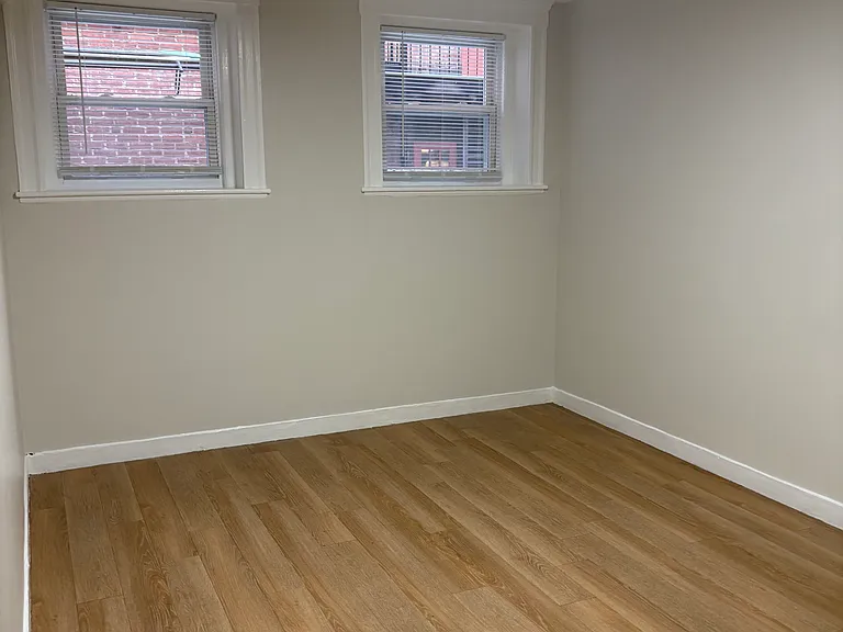 10 Gray St — Photo 3