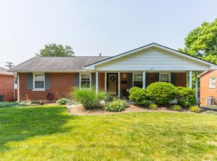 210 Loch Lomond Dr, Lexington, KY 40517