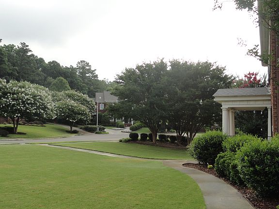 view of neighborhood