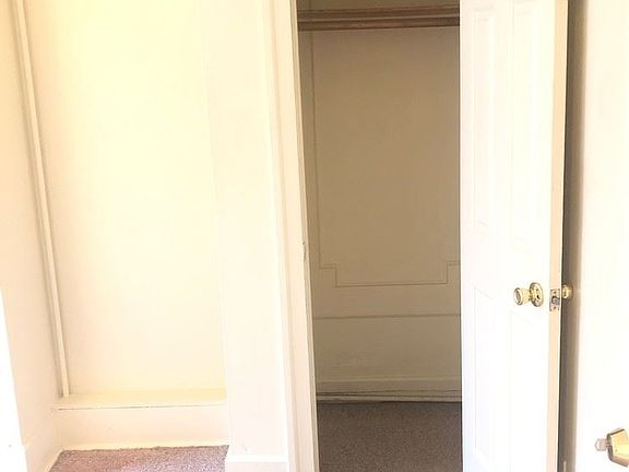 5th image of 119 W Parmenter St #2F