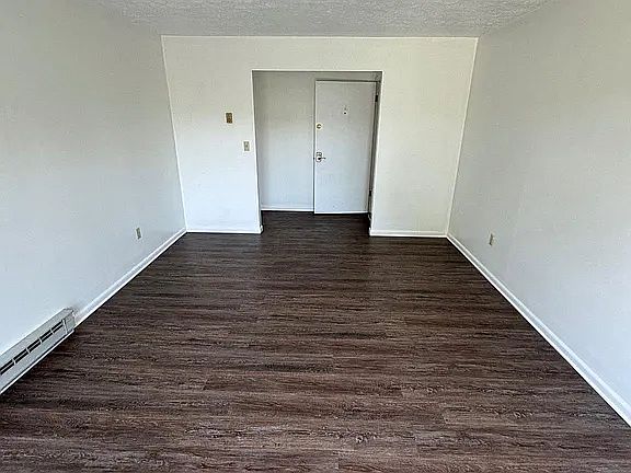 5th image of 101 Wright St #1