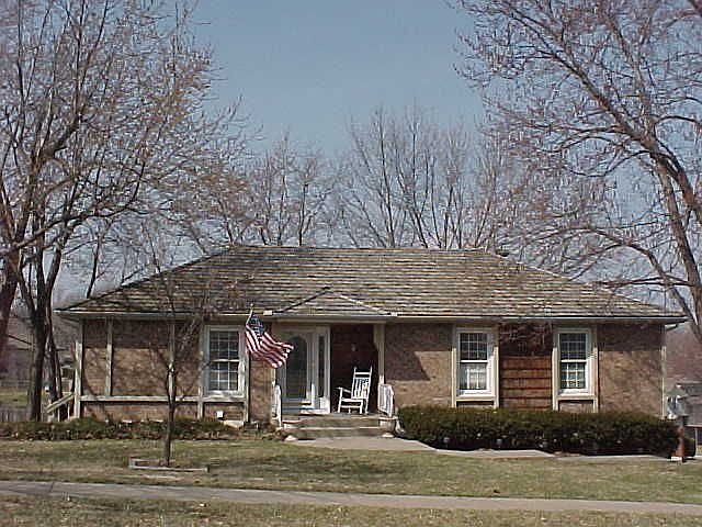 Well Cared For Raised Ranch