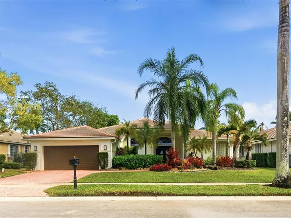 2562 Eagle Run Ln, Weston, FL 33327