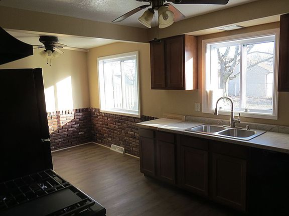 5th image of 5605 Williamsburg Dr