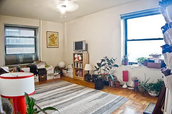 Sold by Fillmore | media 17