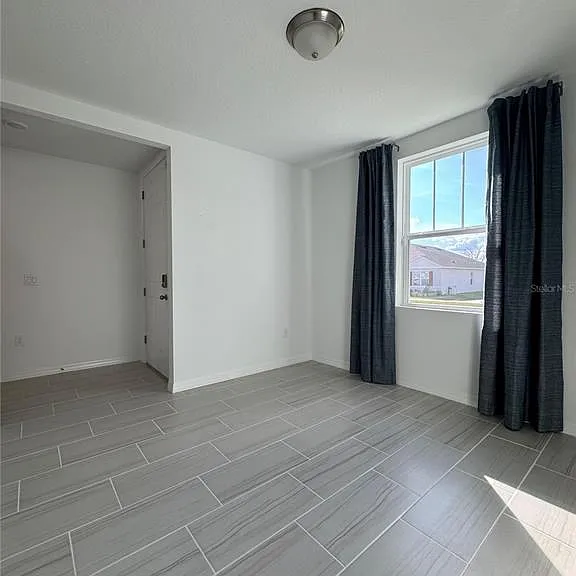 3521 Yarian Dr — Photo 28