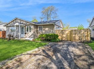 504 Isa Dr, Wheeling, IL 60090