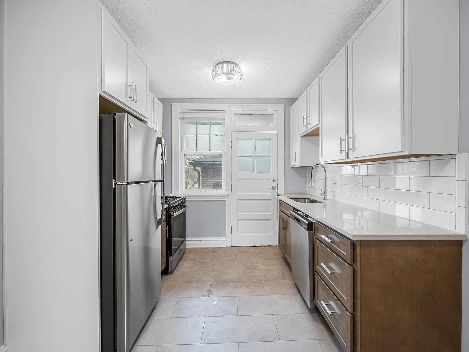 Hawthorne Place Apartments — Photo 4