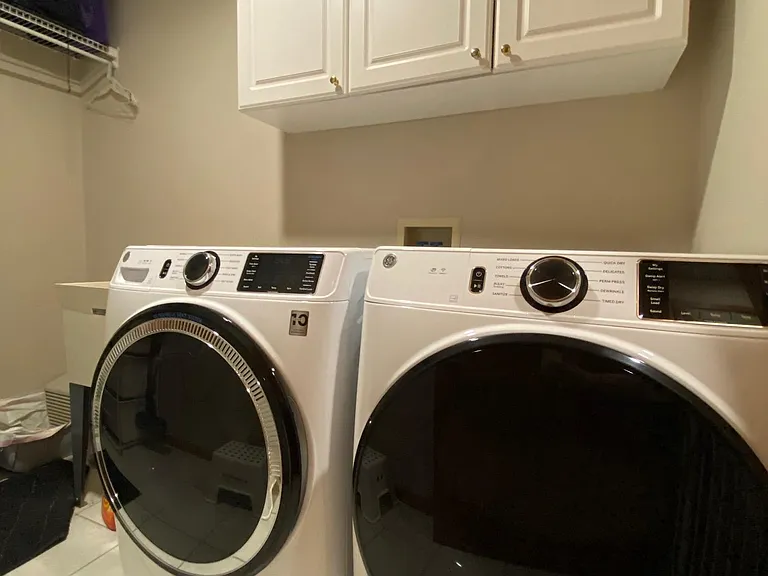 7805 Rutherford Ct — Photo 17