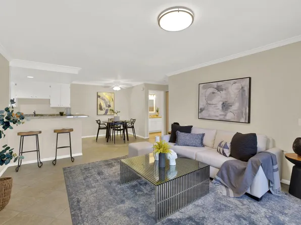 209 Woodland Pkwy Unit 122, San Marcos, CA 92069