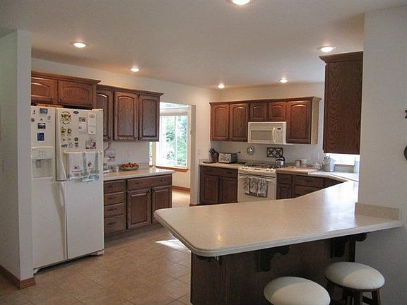 3rd image of 5707 Capitol Forest Dr SW