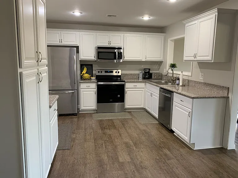 6656 Rockglen Ave — Photo 3
