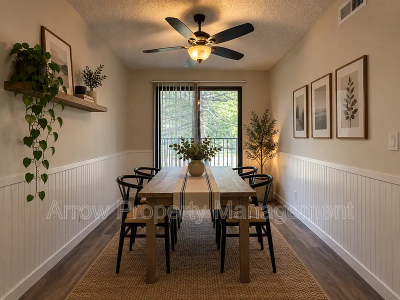 2 bed, 1.0 bath, 826 sqft, $1,195 — Photo 2