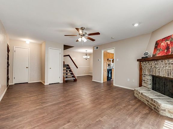 3rd image of 859 Dublin Dr APT D