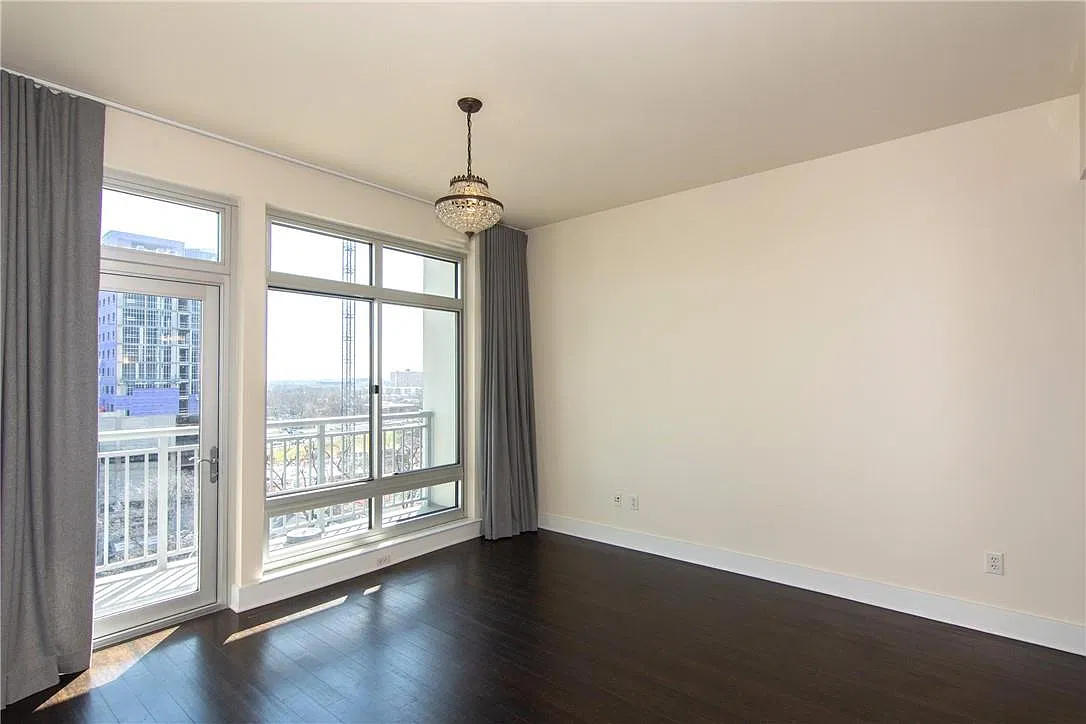 603 Davis St — Photo 4