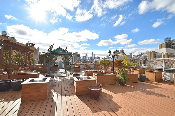 Rented by Corcoran | media 21