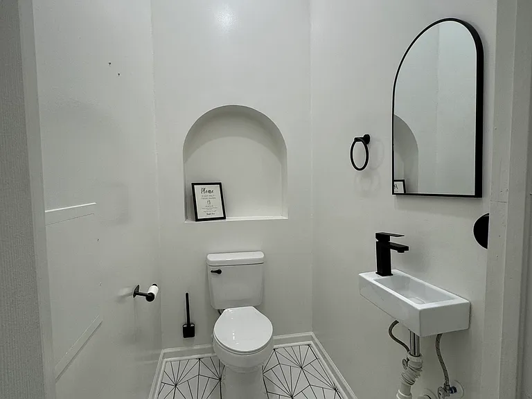 3624 Wood Bridge Dr — Photo 2