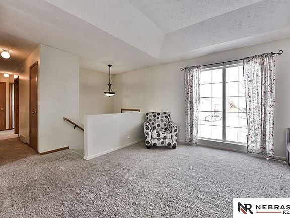 5th image of 3219 Wilhelminia Dr