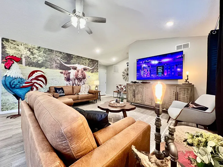 806 Pierson Rd — Photo 9