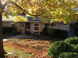 1005 Michael Rd, Manhattan, KS 66502