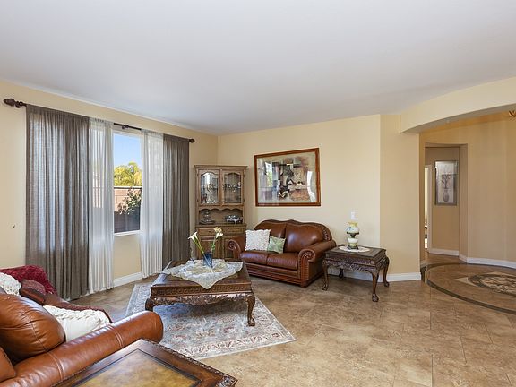 4th image of 40176 Grenache Ct