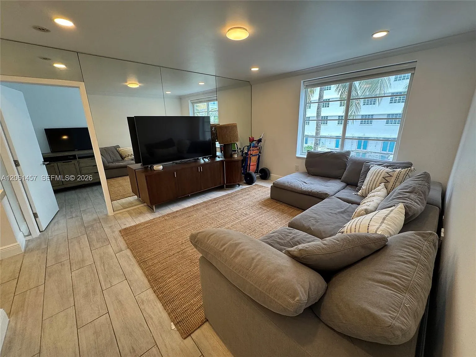 The Drake Condo — Photo 1