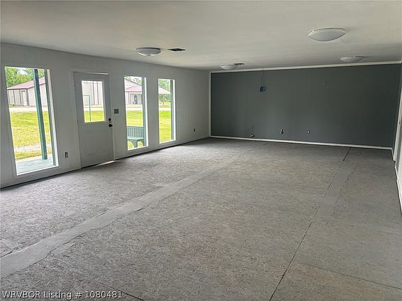 2nd image of 601 E Schley St