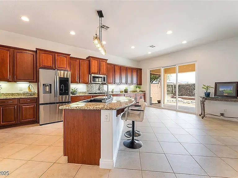 8824 Killians Greens Dr — Photo 14