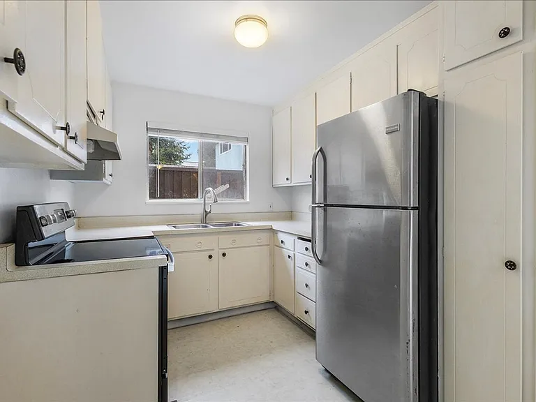 Park Ave 1105 — Photo 10