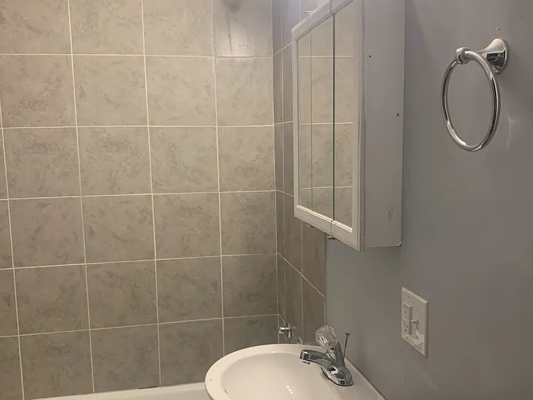 707 Salisbury St #707 — Photo 8