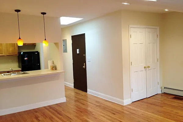 Rented by Corcoran | media 13
