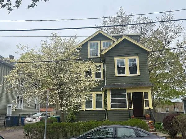 62-64 Hooker Ave #1