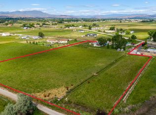 3301 Toms Cabin Rd, Emmett, ID 83617
