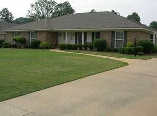 404 Paddock Ln, Montgomery, AL 36109