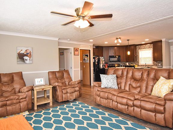 Image 2: Living Room